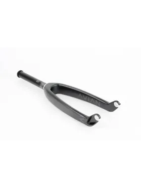 Avian Versus Pro 11/8" Fork 20" Matte Black